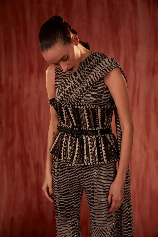 Byzantine Cutwork Emboidered Corset With Belt