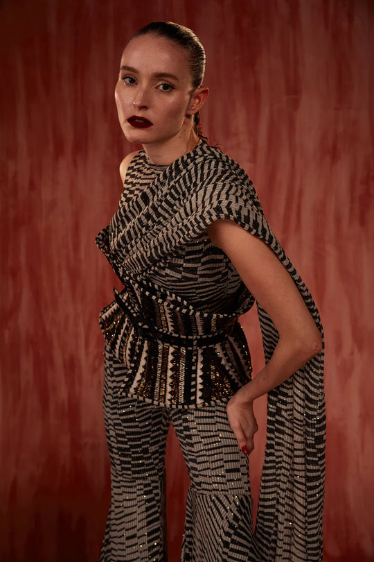 Byzantine Cutwork Emboidered Corset With Belt